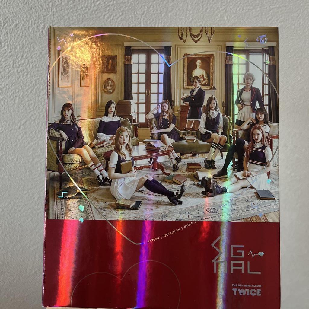 [USED] TWICE Album Set 9 Pieces