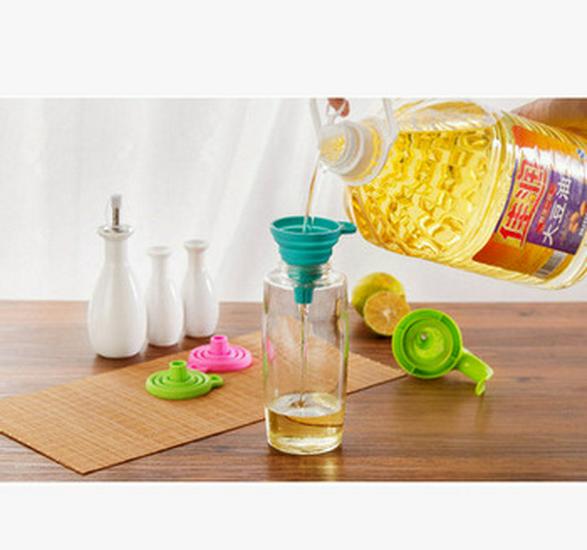 Zhenghui Food-Grade Silicone Folding Funnel with Telescopic Long Neck