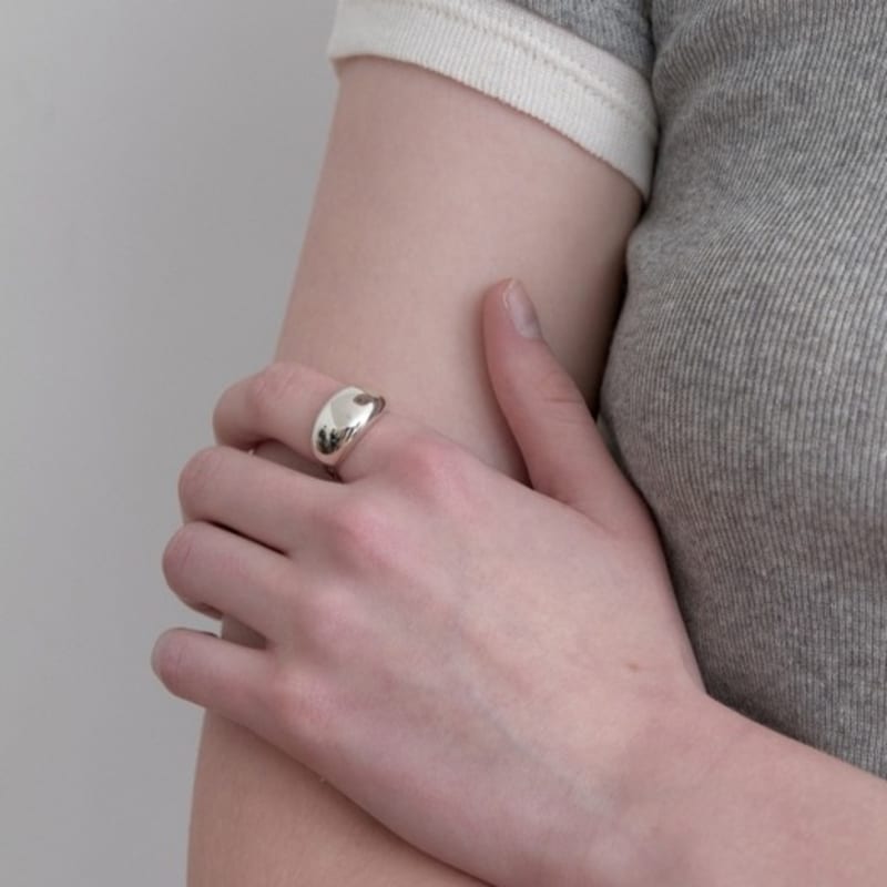 LOVE ME MONSTER [Silver] Bold Moon Ring (L251MRI010)