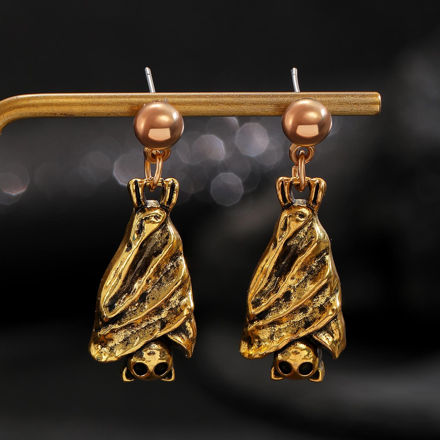 

Темные ретро сплавные серьги-летучие мыши для личности на Хэллоуин 1 pair