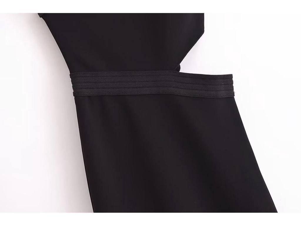 2025 Spring Women's Asymmetrical Off-Shoulder Dress In European and American Style