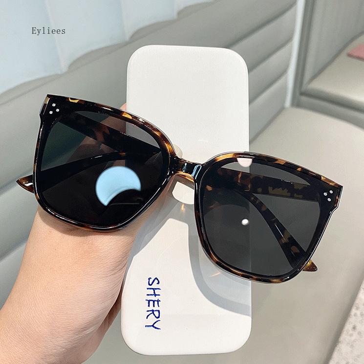 New Fashion Square Women's Sunglasses Retro Rice Nail Metal Sun Glasses Outdoor Sun Shading Sports Glasses For Men And Women