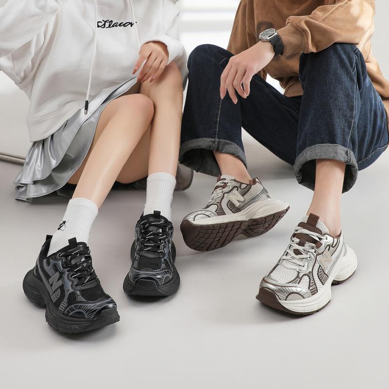 Spring and Autumn Cool Run New Classic Height Increase Thickened Daddy Shoes Casual Couples Versatile Sneakers