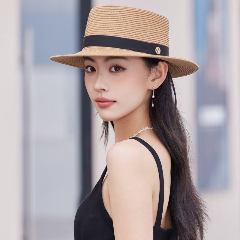 Lightweight Luxury Women s Flat-Top Fedora: Stylish French-Inspired Summer Sun Hat with Sun Protection One Size