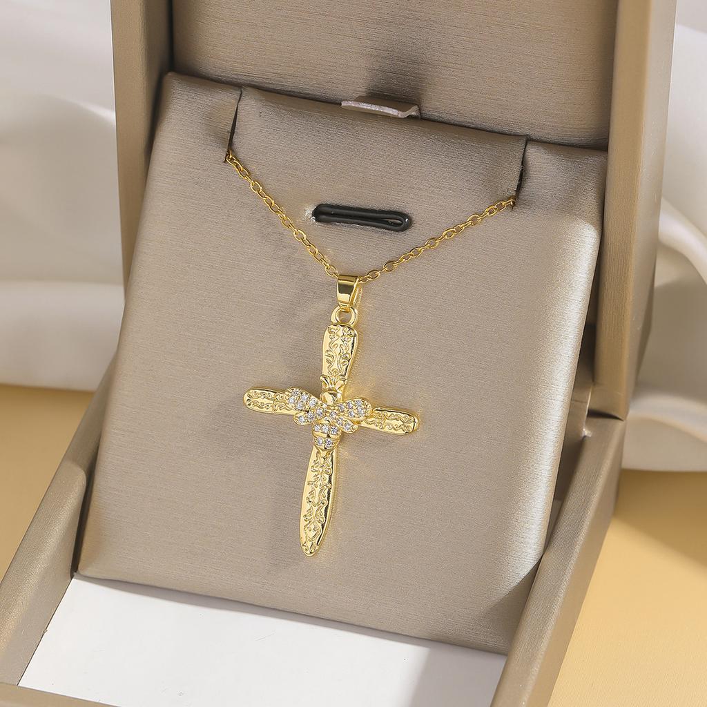 Hip Hop Cool Zircon Cross Necklaces for Women Men Fashion Stainless Steel Chains Shiny Cross Collar Jewelry Accessories Gifts