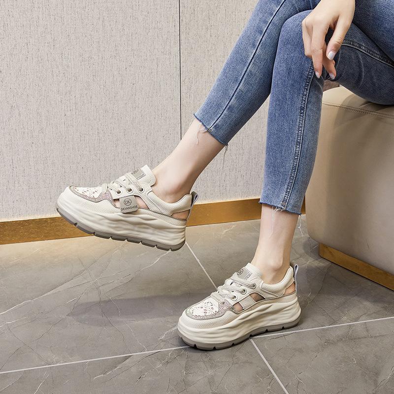 New Trendy Simple Heightening Shoes Casual Breathable Student Single Shoes Women's Fashion Versatile Sports Breathable White Shoes