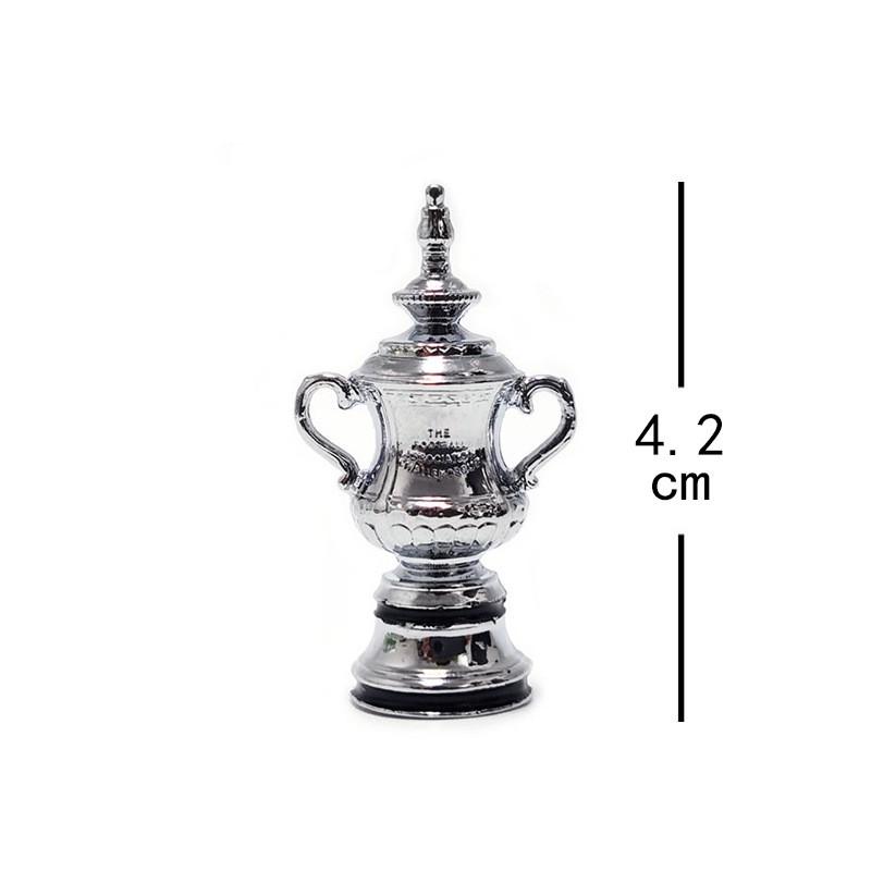 Retro grenzüberschreitender kreativer Schlüsselanhänger