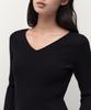 MUSINSA STANDARD WOMAN Women'S Wide Ribbed Slim V-Neck Knit [Black]