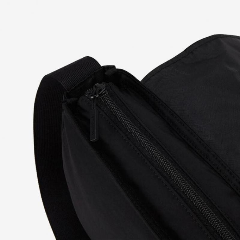 New Balance Padded Crossbody Bag Nbgcdsl402 19