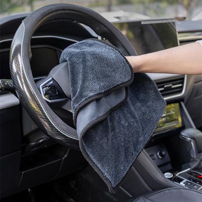 Kroucený hadřík z mikrovlákna na čištění auta Oboustranný Super absorpční Čisticí hadřík na mytí auta Odolný proti poškrábání Měkké hadříky nepouštějící vlákna