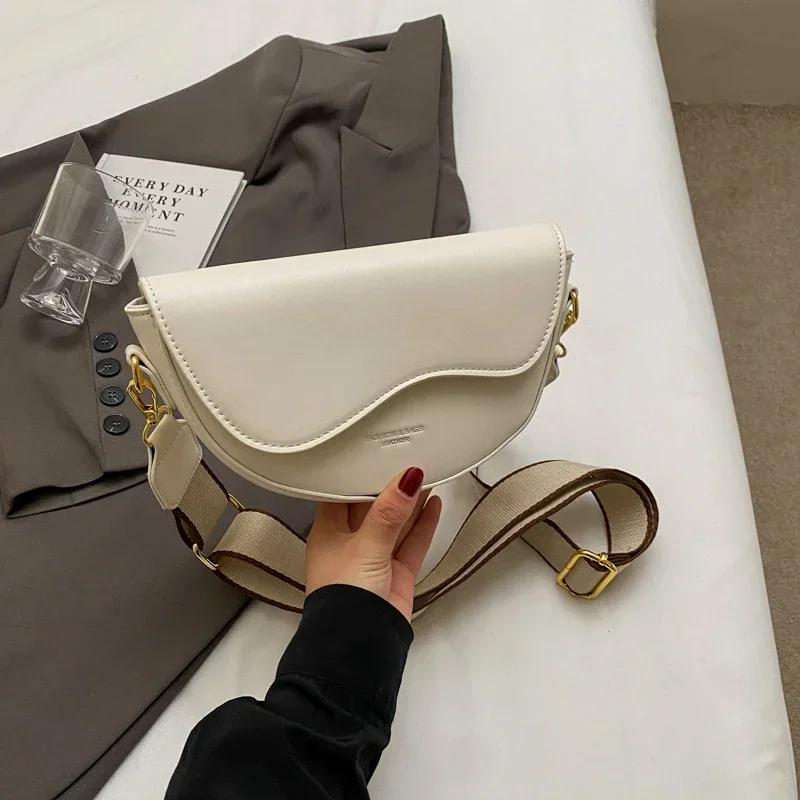 Bolsa feminina de axila bolsa de ombro único transversal estilo ocidental e avançado design de luxo de nicho