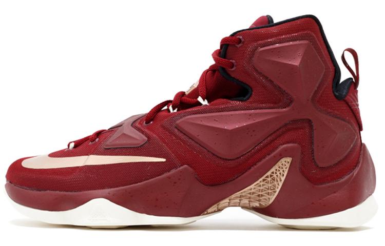 

Nike LeBron 13 Greatness 807219-690 40.5