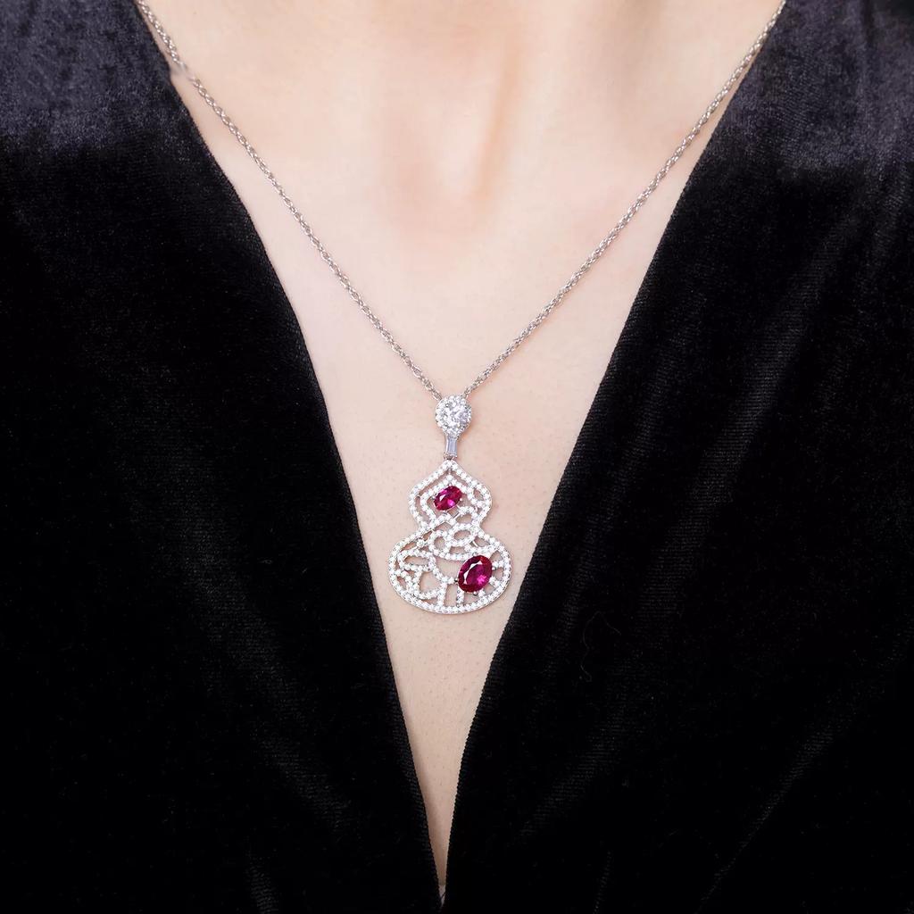 Light Luxury Ruby Necklace, Colored Treasure Earrings, Hollow Pattern Fulu Red Diamond Gourd Pendant, Simulated Emerald Set.
