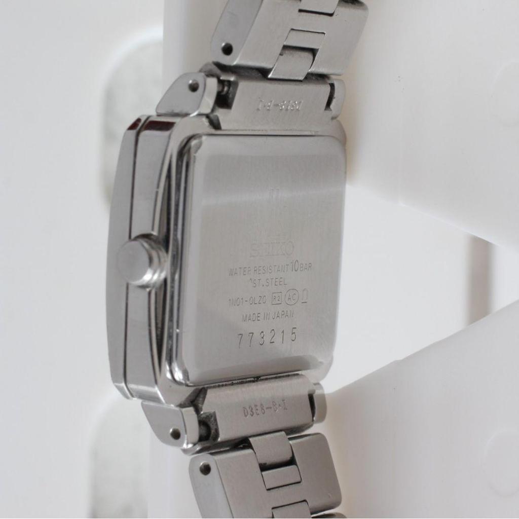 Used Working SEIKO LUKIA Watch Quartz 1N01-OLZO