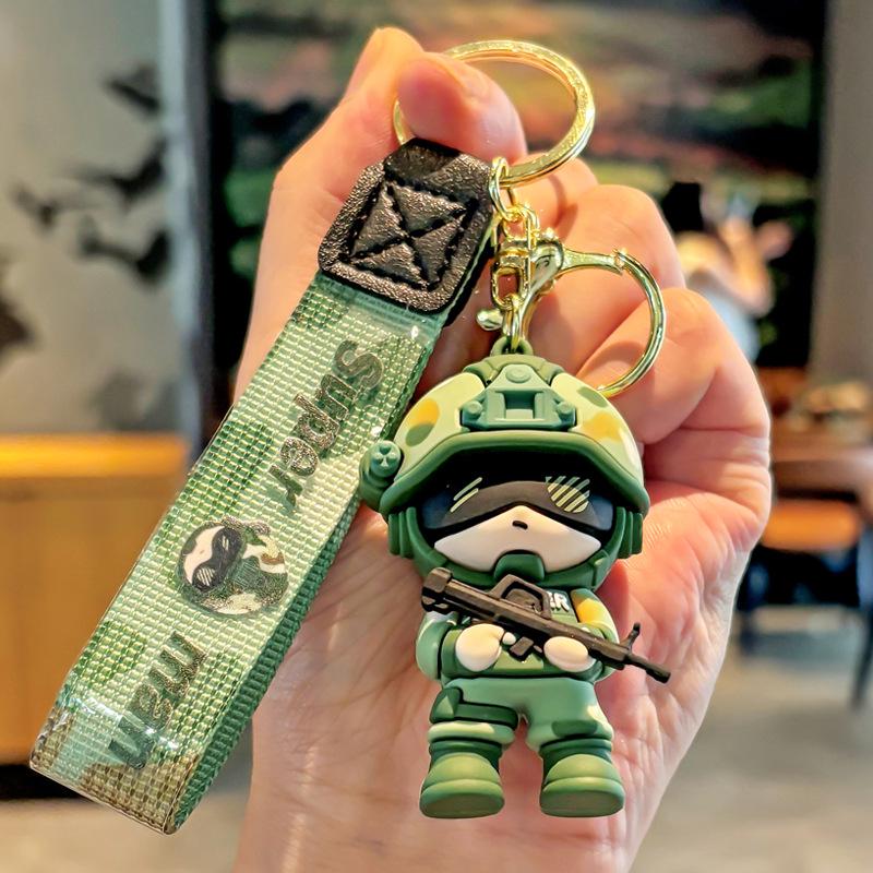Camouflage Soldier Keychain: Cartoon Figure Pendant for Bags