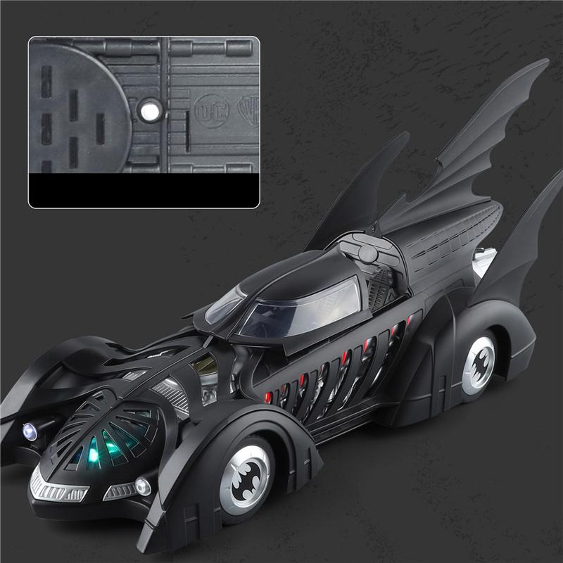 1/24 Classic Movie Car 1995 Batmobile Alloy Concept Bat Sports Car Model Metal Racing Vehicle Car Model Sound Light Kid Toy Gift