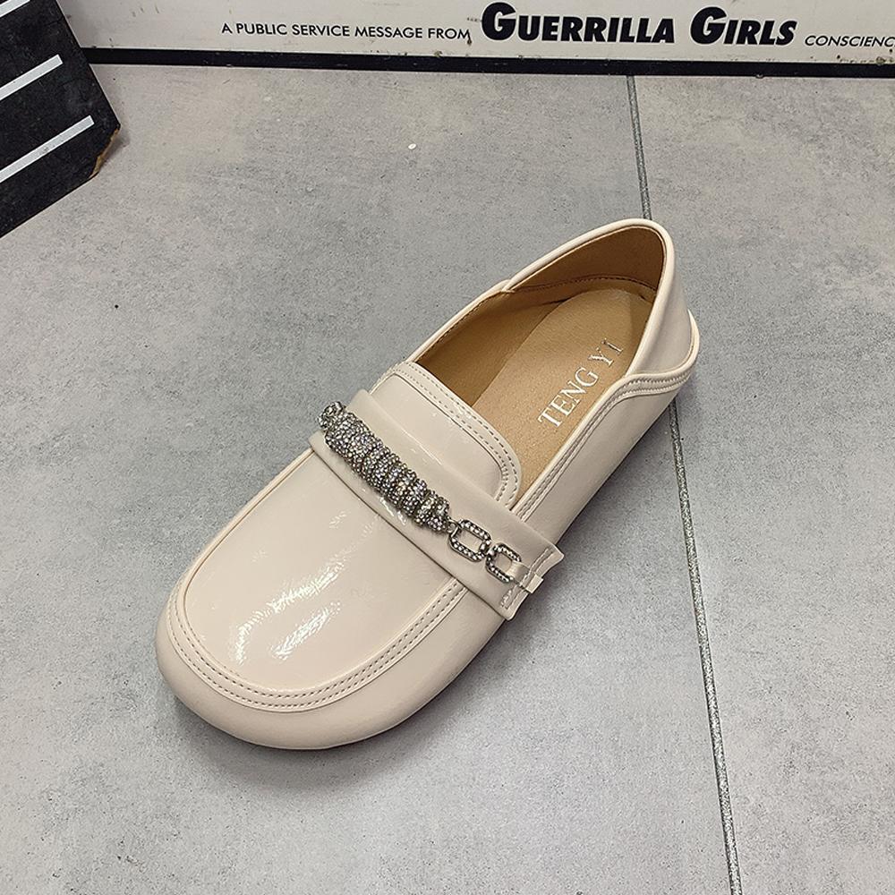 Fashion Women Loafers Plus Size Casual Women Shoes Female Flat Shoes Designer Women Mullers Patent Leather Rhiestones Shoes