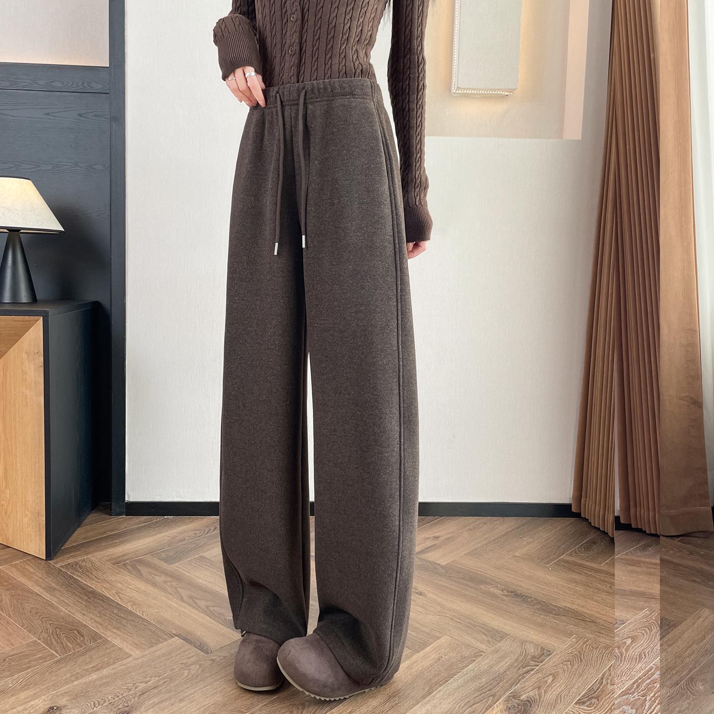 

Women s High Waist Velvet Crooked Leg Pants - Winter 2026 Slimming Straight Loose Casual 3897. M
