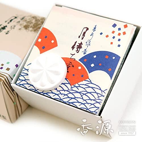 Kunmeido Tsukimachigumo Incense, Value Pack, 20 Spiral Incense Sticks, Sandalwood-based Scent