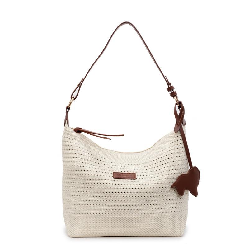 Summer lazy wind large-capacity tote bag women's new niche light luxury hand-woven underarm bag beach bag