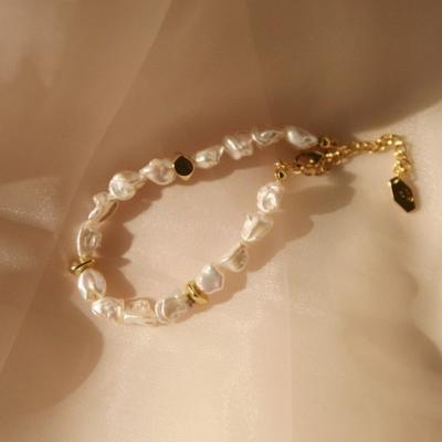 FANTASTIC PLANET Ugly Pearl Bracelet