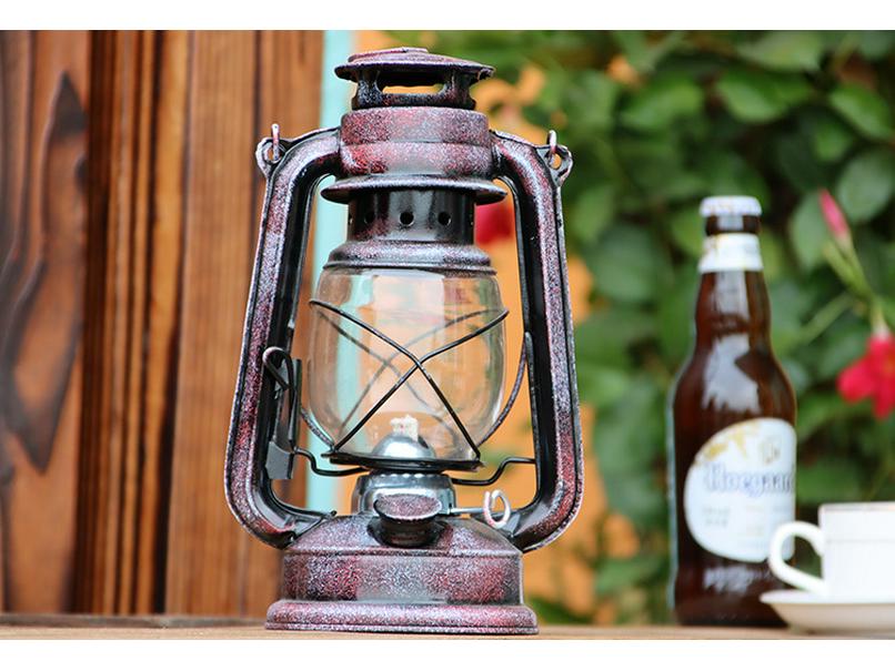 Retro Nostalgic Multi-Color Kerosene Horse Lamp - Portable Outdoor Camping & Decorative Lamp