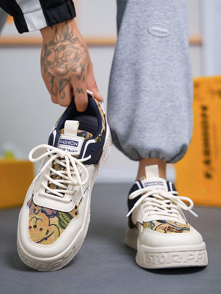 2025 summer new men's shoes mesh mesh shoes trend comfortable casual board shoes student sports soft sole white tide shoes