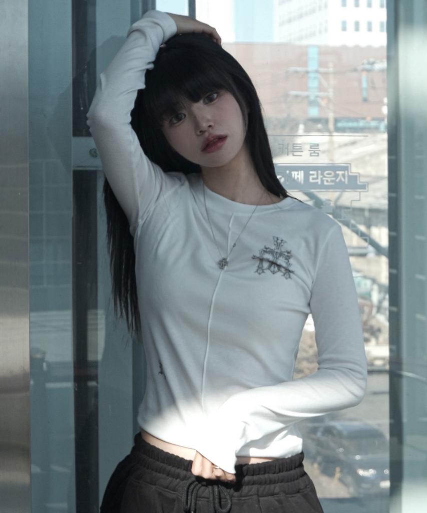 Damiswi Triple Cross Long Sleeve_White