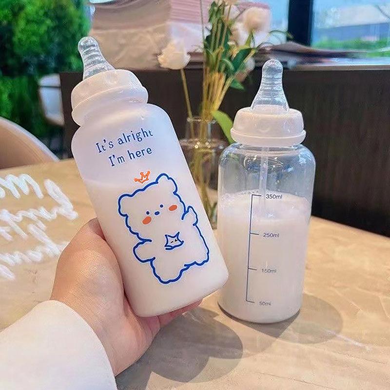 400Ml Kawaii Plastic Strawberry Bear Glass Water Bottle For Kids Adult Milk Juice Straw Cup Frosted Leakproof Drinking Bottles