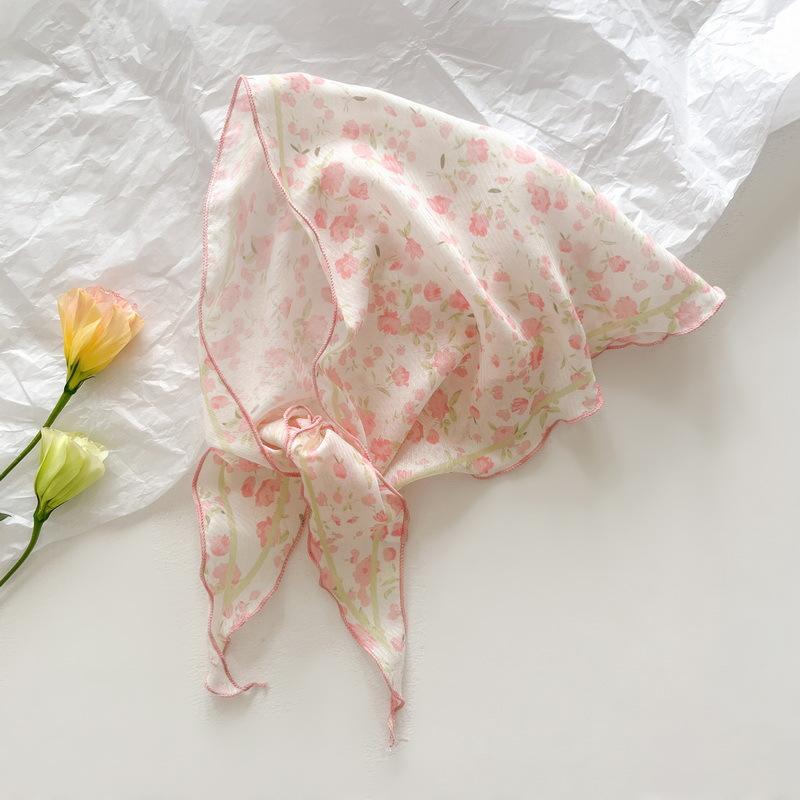 Small Floral French Countryside Style Triangular Headscarf Versatile Women In Summer Sweet Fresh Silk Scarf Internet Famous Photo