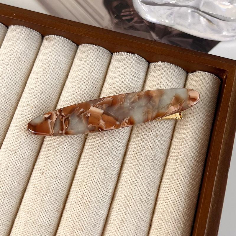 جوفاء مربع حمض الخليك مشبك شعر أبيض وأسود الشطرنج بطة منقار كليب فتاة الطازجة الأزهار بطة منقار كليب الجانب الانفجارات كليب