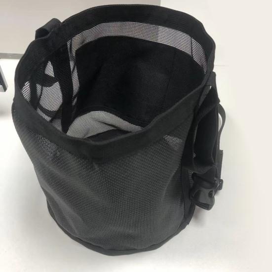 Horse Feed Bag Heavy Duty Mesh Horse Feeder with Adjustable Strap Horse Muzzle Feed Bucket for Feeding Grain Powder Supplements