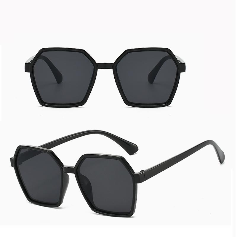 Korean Polygonal Frame Trendy Fashion Sunglasses For Men And Women Street Photography Sun Protection Essential Outdoor UV Protection