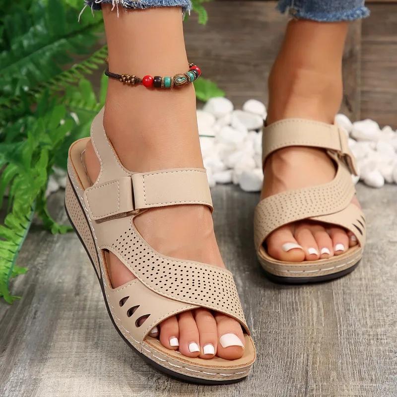 Fashion Summer New Women's Ankle Strap Light Fashion Sandals 2024 New Outdoor Beach Sandals Women's Retro Casual Shoes Zapatos Mujer