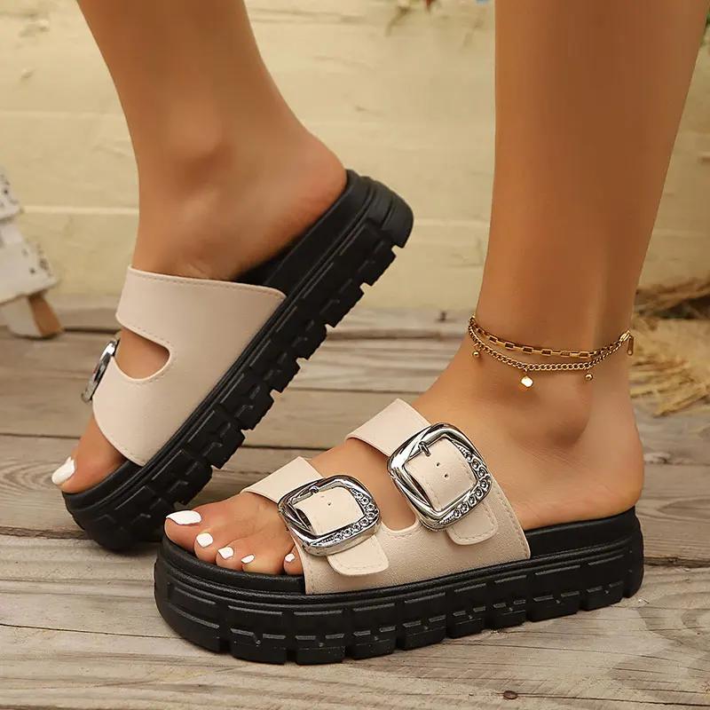 Metal Buckle Decor Flat Sandals Women Plus Size Thick Sole Chunky Platform Slippers 2025 Summer Comfort Non Slip Beach Slides