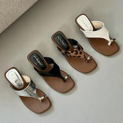 Mode Métal Femmes Talons Pantoufles Sandales Chaussures Féminines Tongs Chaussures Bout Carré Dames Pantoufles à Talons Chaussures à Enfiler