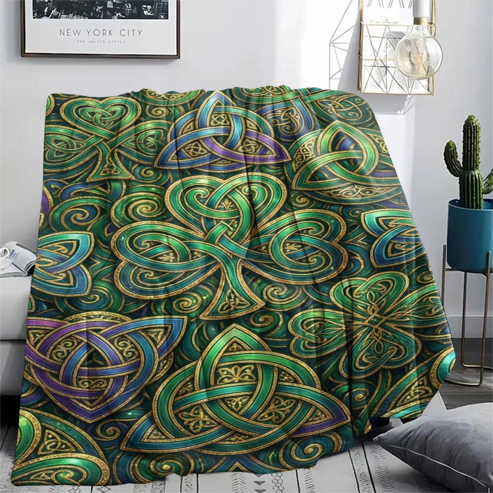 1Pc St.Patrick's Day Print Flannel Blanket, High quality Comfortable for All Seasons, Home Decor, Warmth and Comfort, Perfect for Christmas Gifts W73