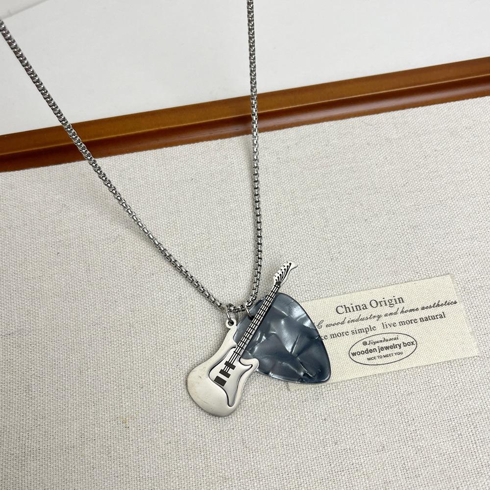 Hip-hop Guitar Pick Pendant Necklace Punk Electric Guitar Sweater Chain Guitar Chain Choker  Unisex