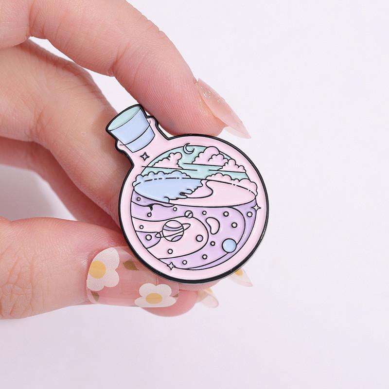 Whimsical Dreamy Pink Galaxy Drift Bottle Brooch Artistic Enamel Badge For Wear Trendy
