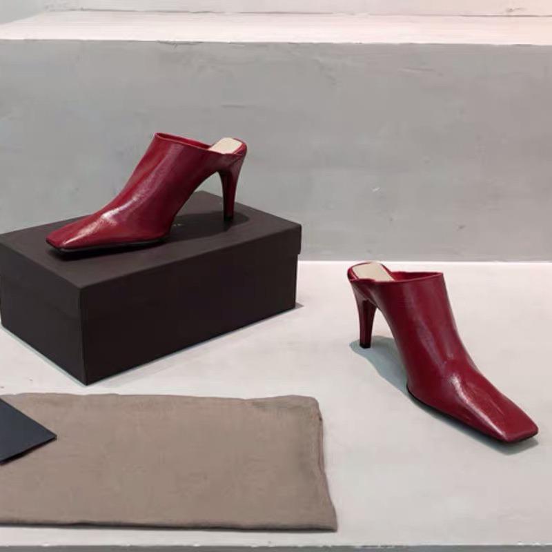 Fashion European And American Style High-Heeled Slippers Female Summer Square Head Thick With Patent Leather Bun Head Muller Half Slippe