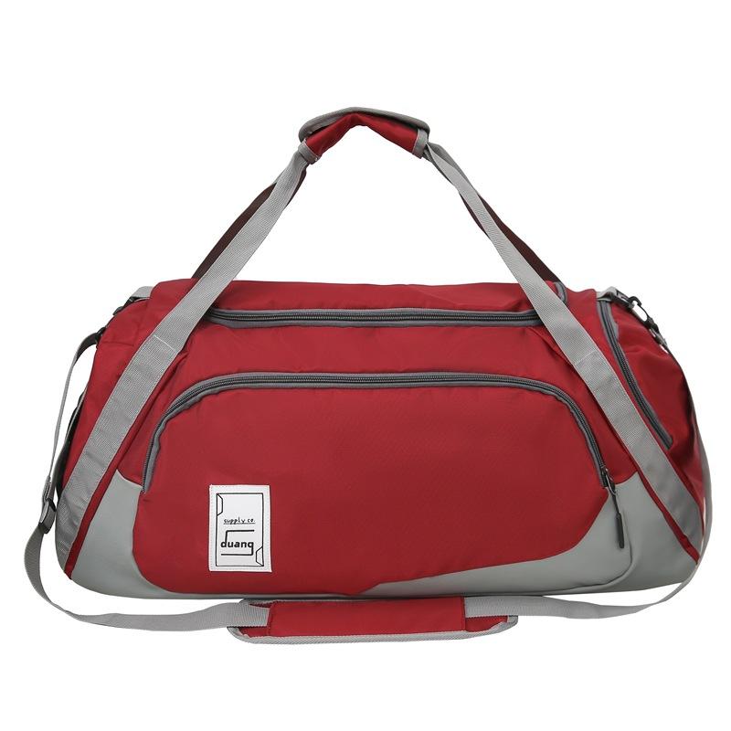 

Fashionable and Casual Large Capacity Color-blocking Portable Travel Bag Outdoor Sports Wet and Dry Fitness Bag красный