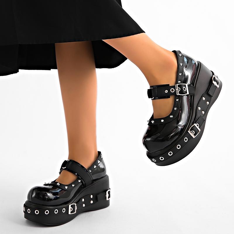Fashion Punk Platform Mary Jane Shoe for Women Black Patent Leather Wedge Heel Loafers Woman Thick Sole Rivet Buckle Gothic Lolita Shoes