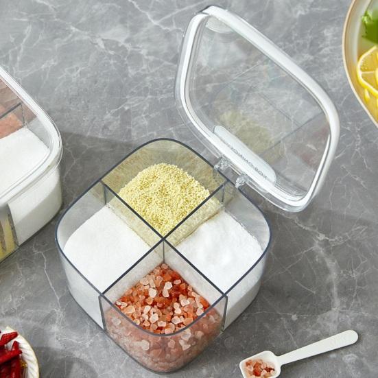 4-Fächer-Gewürzbox mit Schnappdeckel Löffel Transparenter Gewürzbehälter Stapelbarer Kunststoff Küchenorganizer für Salz Zucker Gewürze