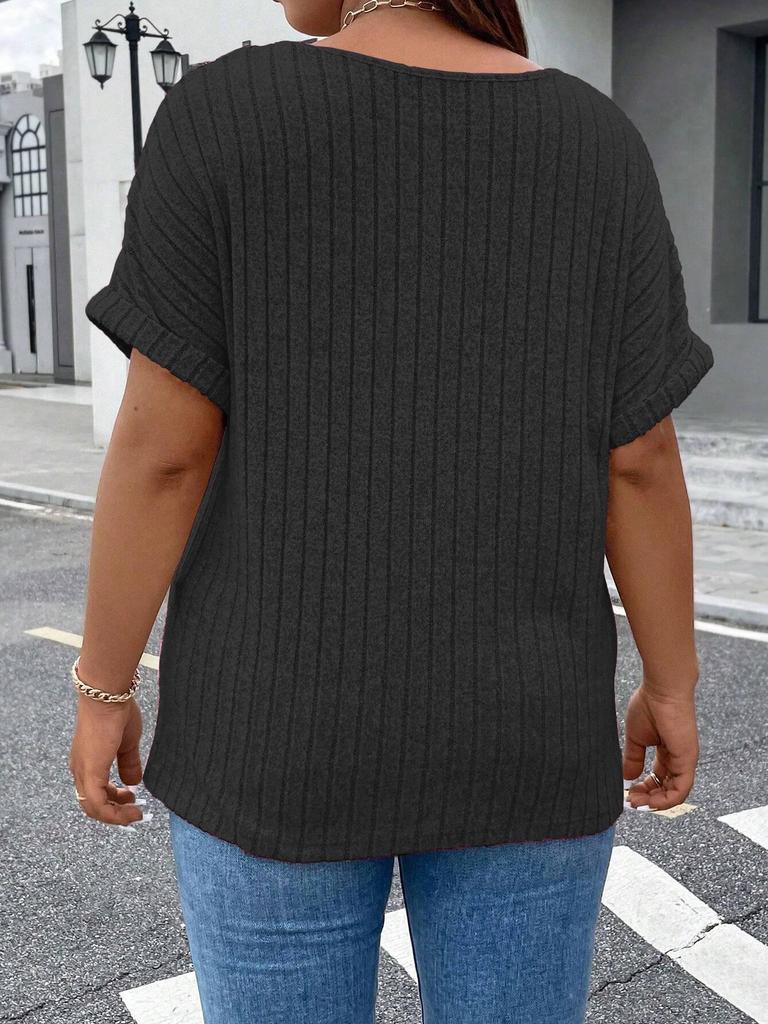 2026 Spring/Summer Plus Size Women's V-Neck Short Sleeve Solid Color Pullover T-Shirt