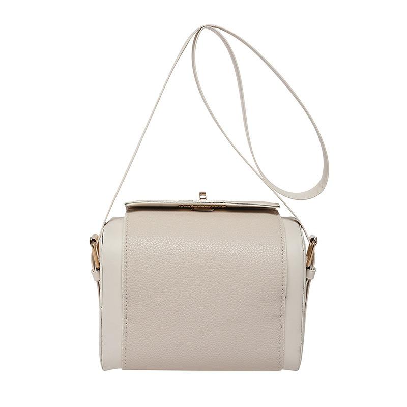 New Messenger Bag Temperament Retro Versatile High-end Niche Design Box Bag Single Shoulder Messenger Small Square Bag