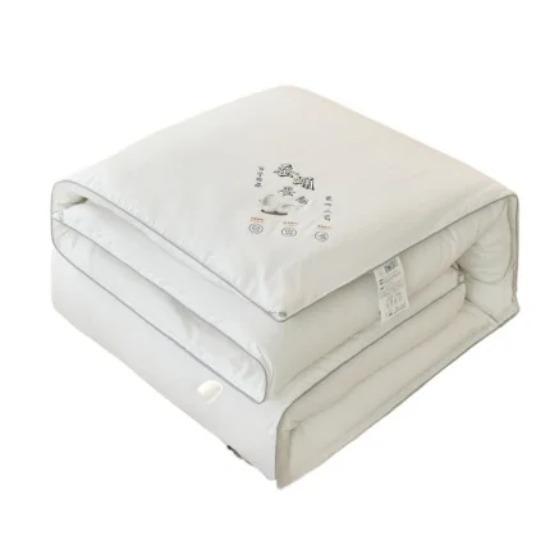 New Embossed Silk Quilt Soft and Comfortable Air Conditioner Cool Breathable Summer Quilt Silk Pupa Protein Quilt