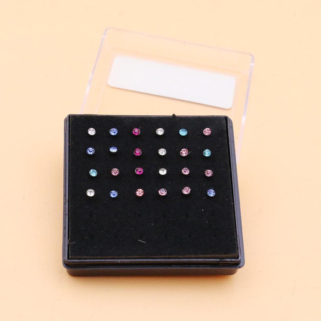 Nasenstecker aus Edelstahl mit 2 mm, 2,5 mm, 3 mm Strasssteinen für Körperpiercings