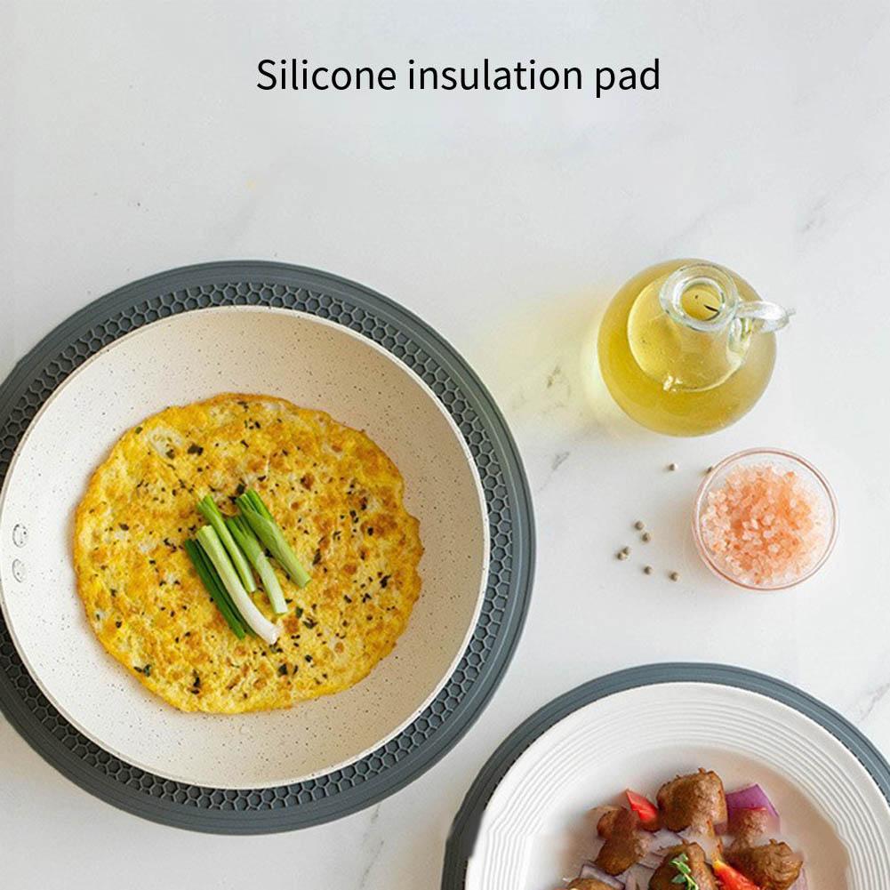 Silicone Trivet for Kitchen That Withstands High Heat While Protecting Surfaces During Meal Preparation and Serving