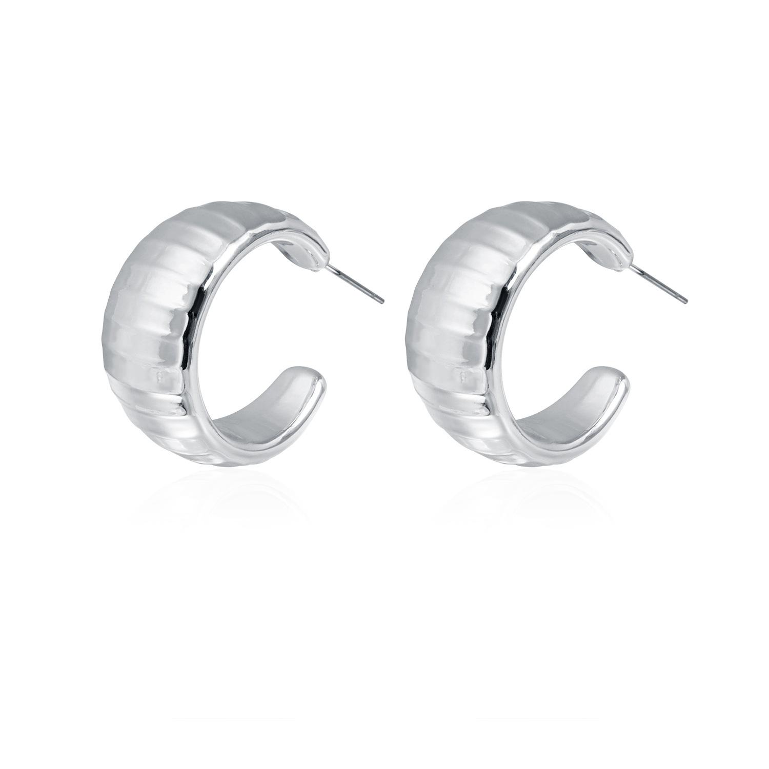 Geometric Irregular C-type stud earrings Metal sense Personality Versatile Simple ins style earrings