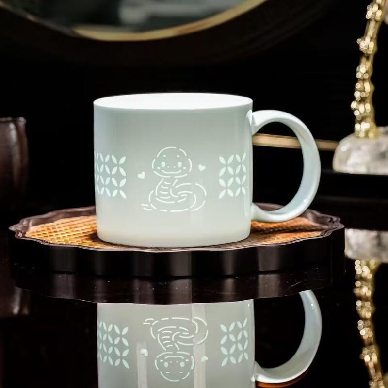 

Yuzhuxun Zodiac Snake Ceramic Mug